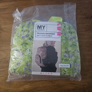 MYTAGALONGS Green Floral Backpack